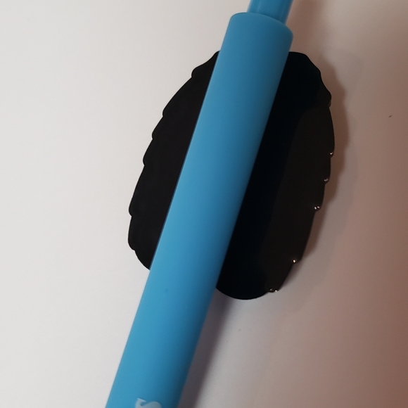 Plushie Dreadful Gender Dysphoria Ink Pen - Picture 4 of 7